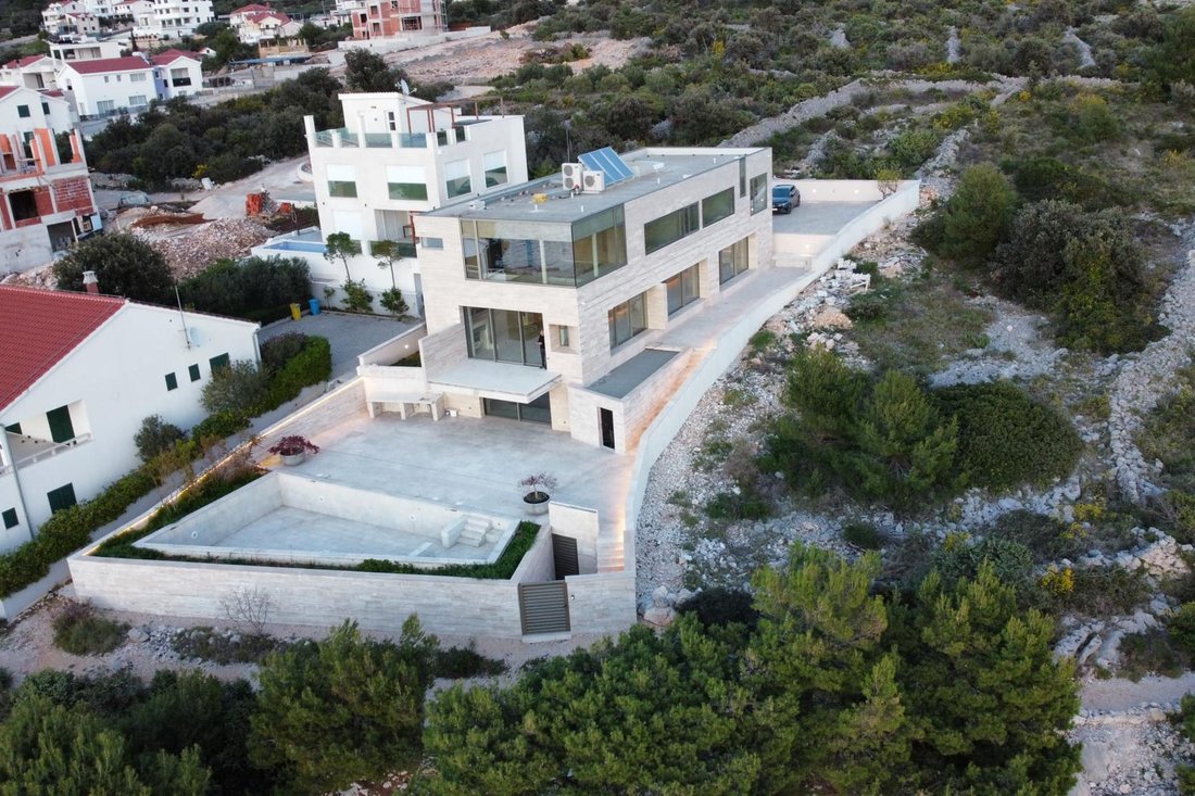 Villa in Razanj, Sibenik-Knin County, Croatia 1 - 13811785