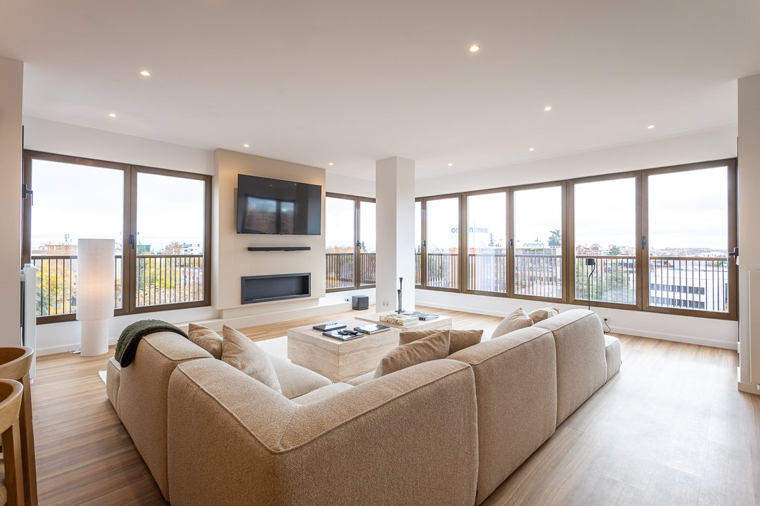Appartement à Ciudad Lineal, Madrid, Espagne 3 - 17779468