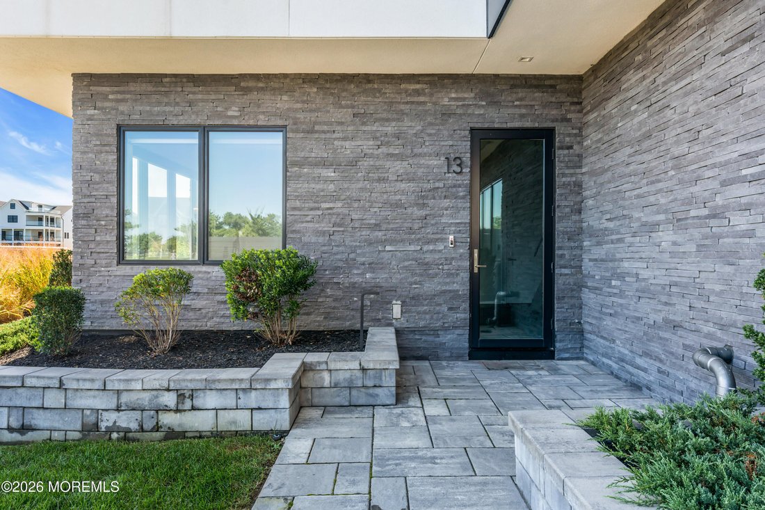 Condo in Long Branch, New Jersey, United States 2 - 17780726