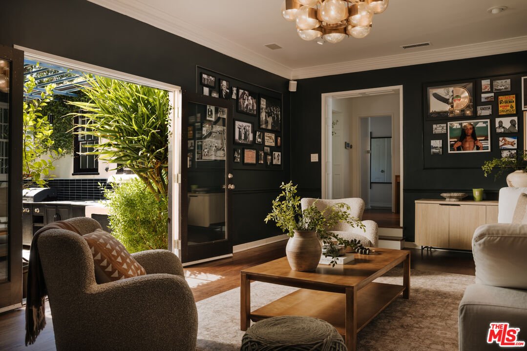House in Los Angeles, California, United States 3 - 17779769