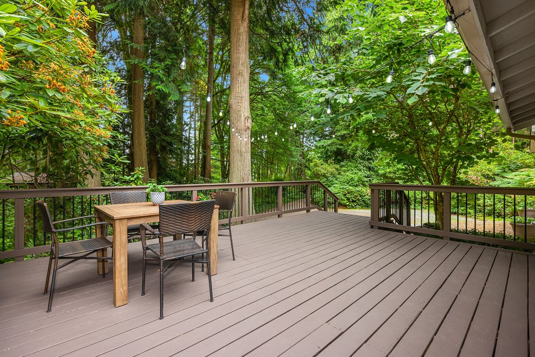 Bainbridge Island, Washington, United States 4 - 17779505