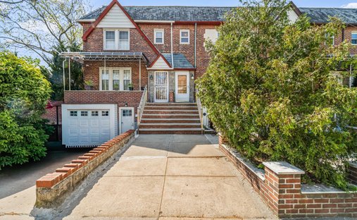 House in New York, New York, United States 1