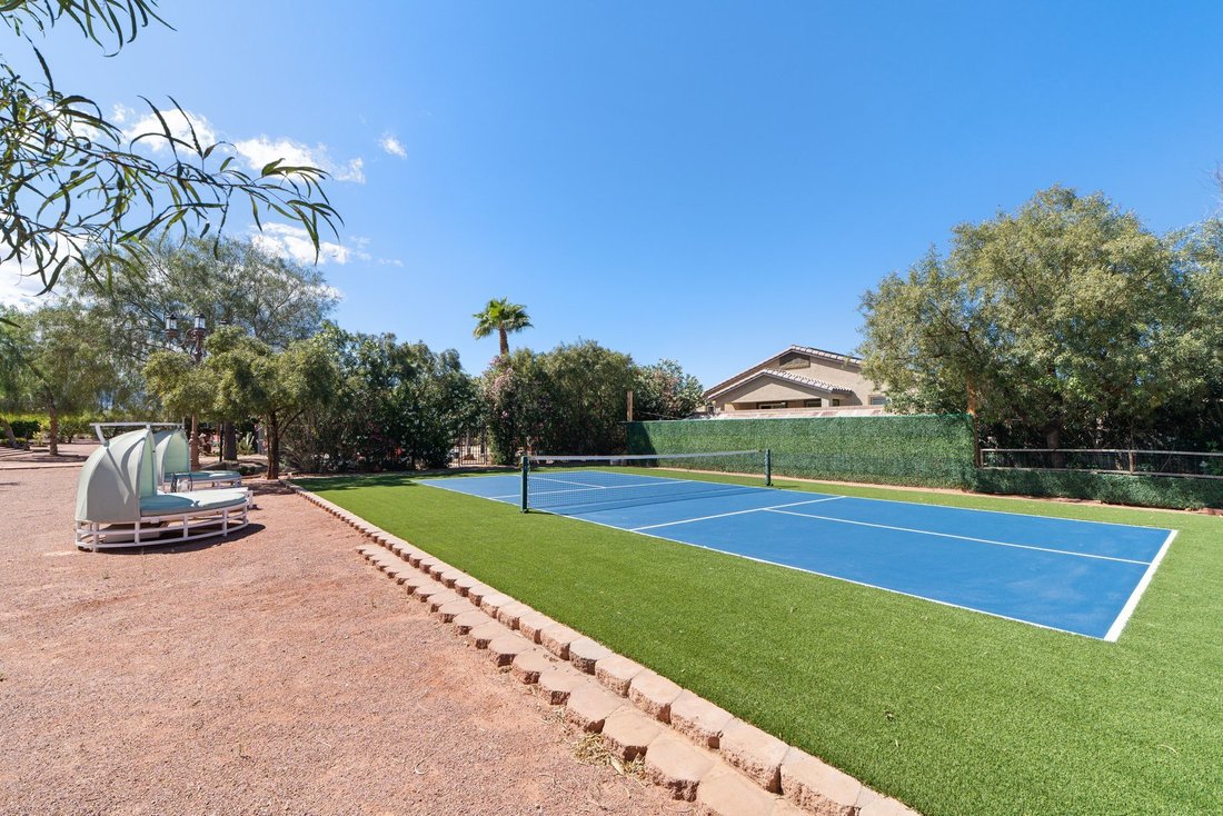 House in Las Vegas, Nevada, United States 4 - 17779764