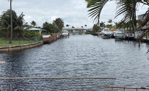 Maison à Pompano Beach, Floride, États-Unis 1
