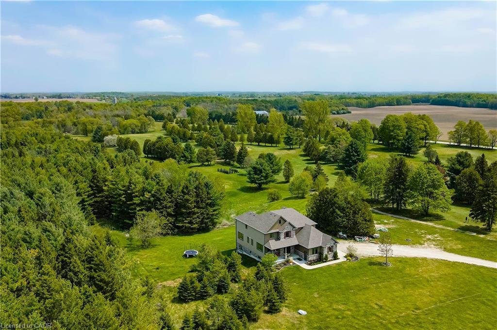 House in Ayton, Ontario, Canada 1 - 17783036