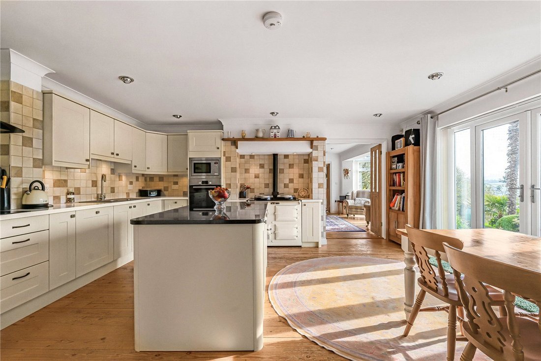 Estate in Cornwall, England 5 - 17778581