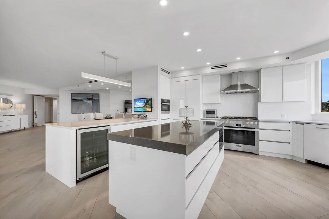 Condo in Naples, Florida, United States 5 - 17783729