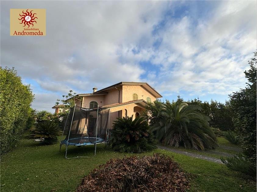 Villa in Center, Forte dei Marmi, Tuscany 3 - 17778866