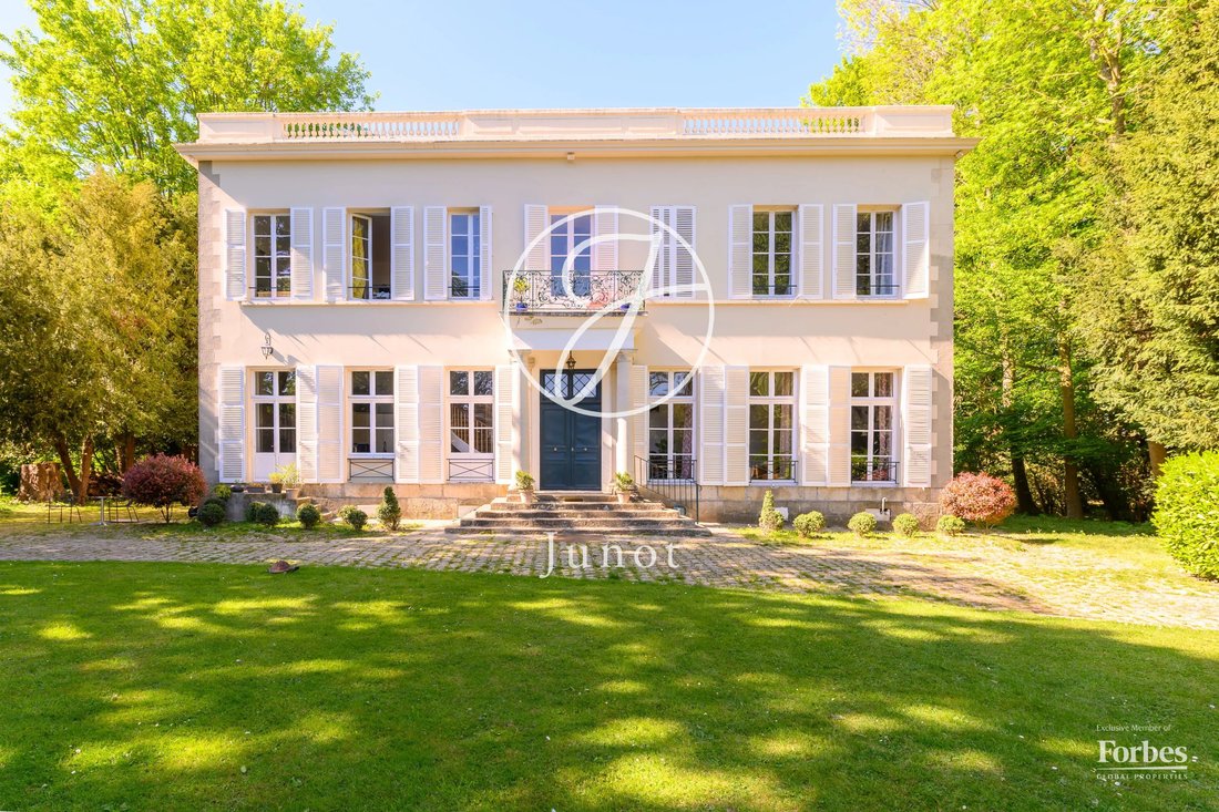 Estate in Centre Est, Provins, France 2 - 17778615