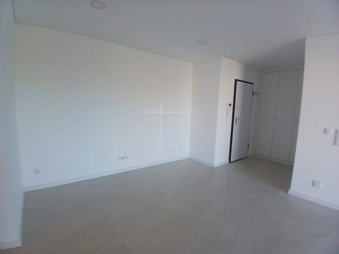 Apartment in Charneca de Caparica e Sobreda, Setubal, Portugal 4 - 17494860