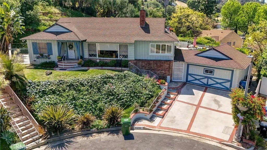 Condo in Los Angeles, California, United States 3 - 17779219