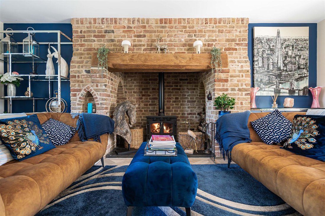 House in Bishop's Stortford, England 3 - 17778695