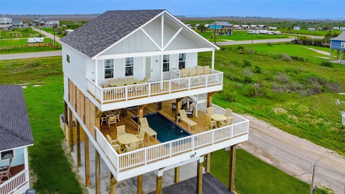 House in Bolivar Peninsula, Texas, United States 1 - 17779227