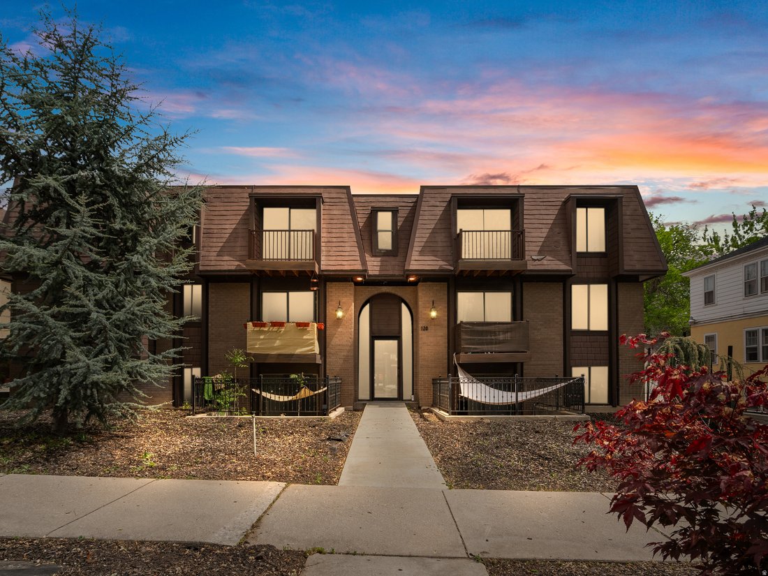 Salt Lake City, Utah, United States 1 - 17780800