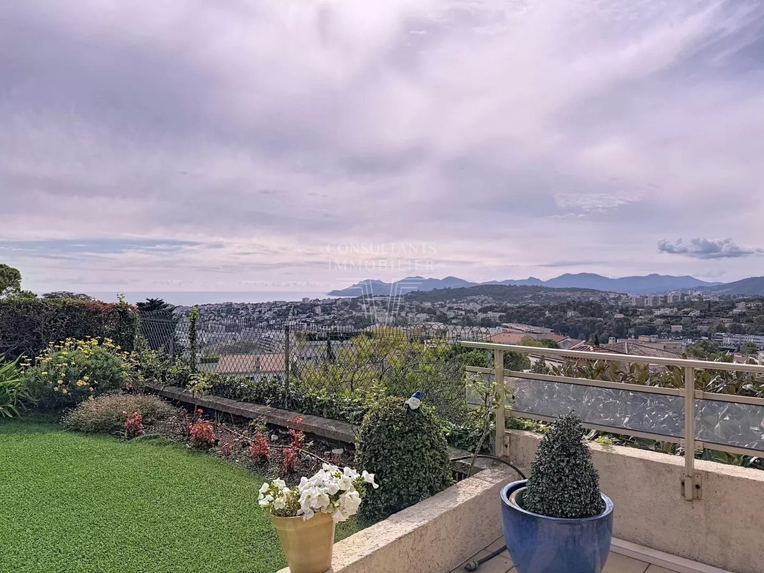 Apartment in Vieux Cannet, Le Cannet, France 1 - 16362544
