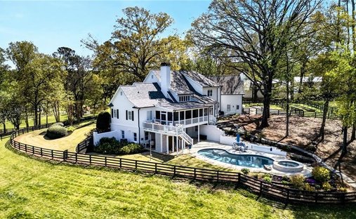 House in Canton, Georgia, United States 1