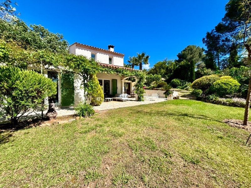 Villa in Exterieurs, Frejus, France 1 - 17780076