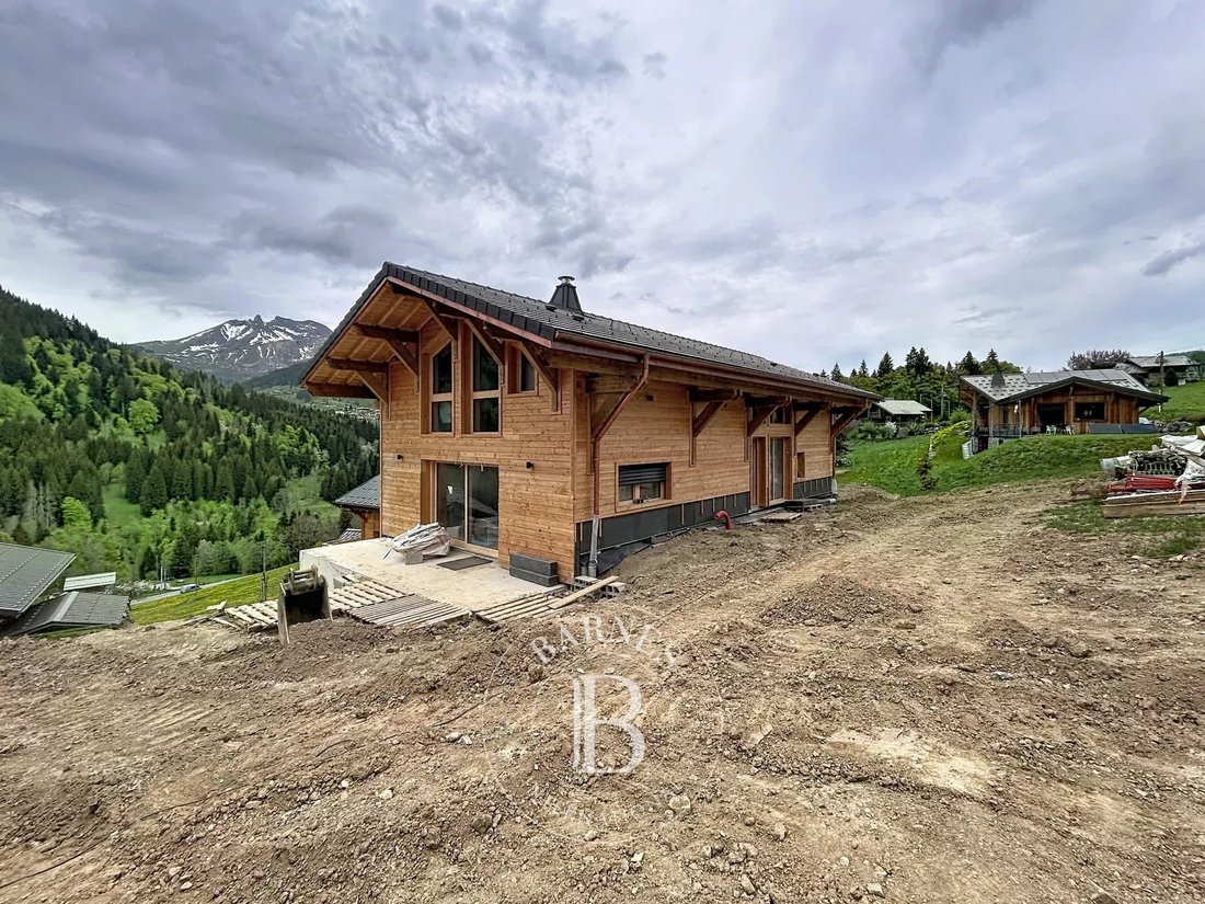 Chalet in Les Gets, Auvergne-Rhône-Alpes, France 3 - 16017397