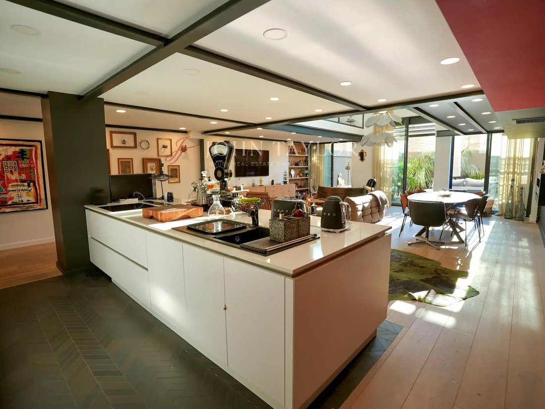 Apartment in Saint-Rémy-de-Provence, Provence-Alpes-Côte d'Azur, France 2 - 17780998