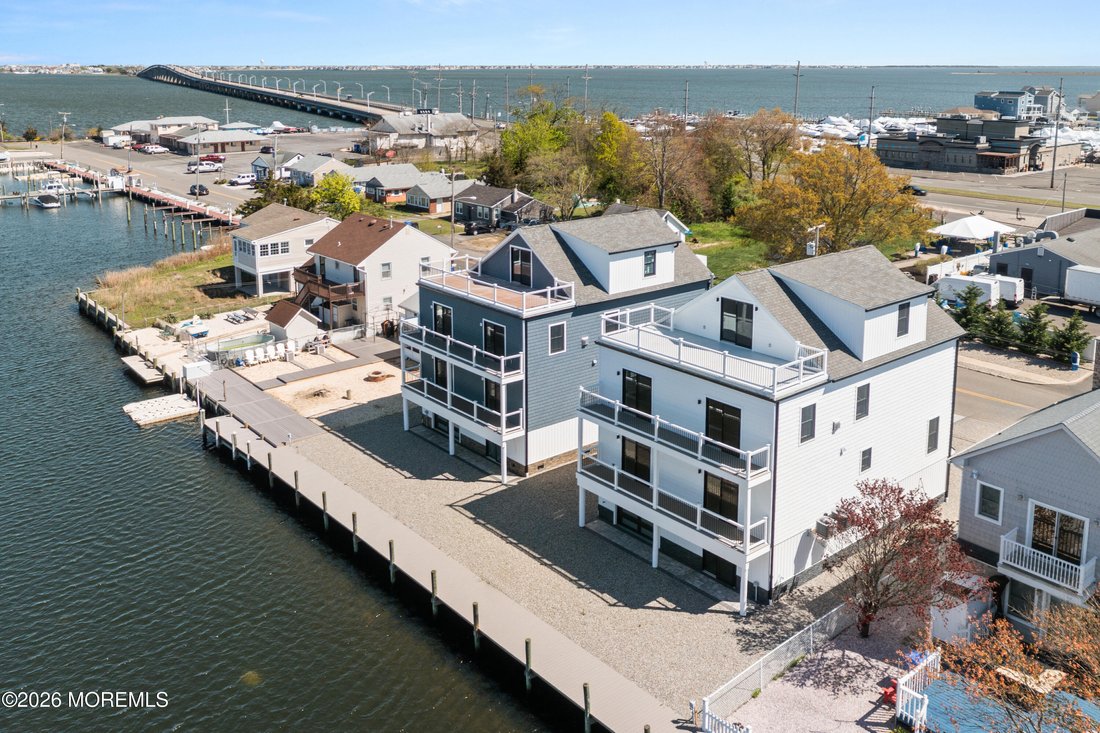 House in Brick Township, New Jersey, United States 5 - 17734372