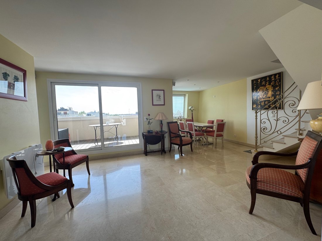 Apartment in La Varenne, Saint-Maur-des-Fossés, France 2 - 17782136
