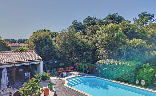 House in Gare-Saint Michel, Les Sables-d'Olonne, France 1