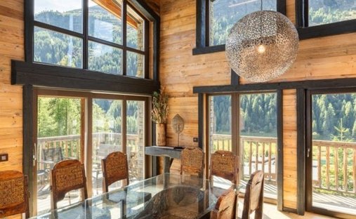 House in Tignes, Auvergne-Rhône-Alpes, France 1