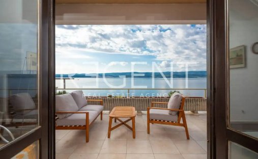House in Grad Omis, Split-Dalmatia County, Croatia 1