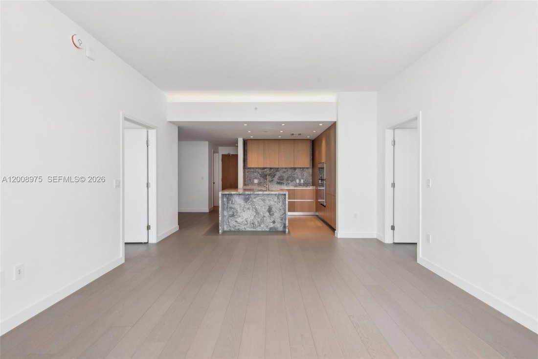 Condo in Miami Beach, Florida, United States 5 - 17778676