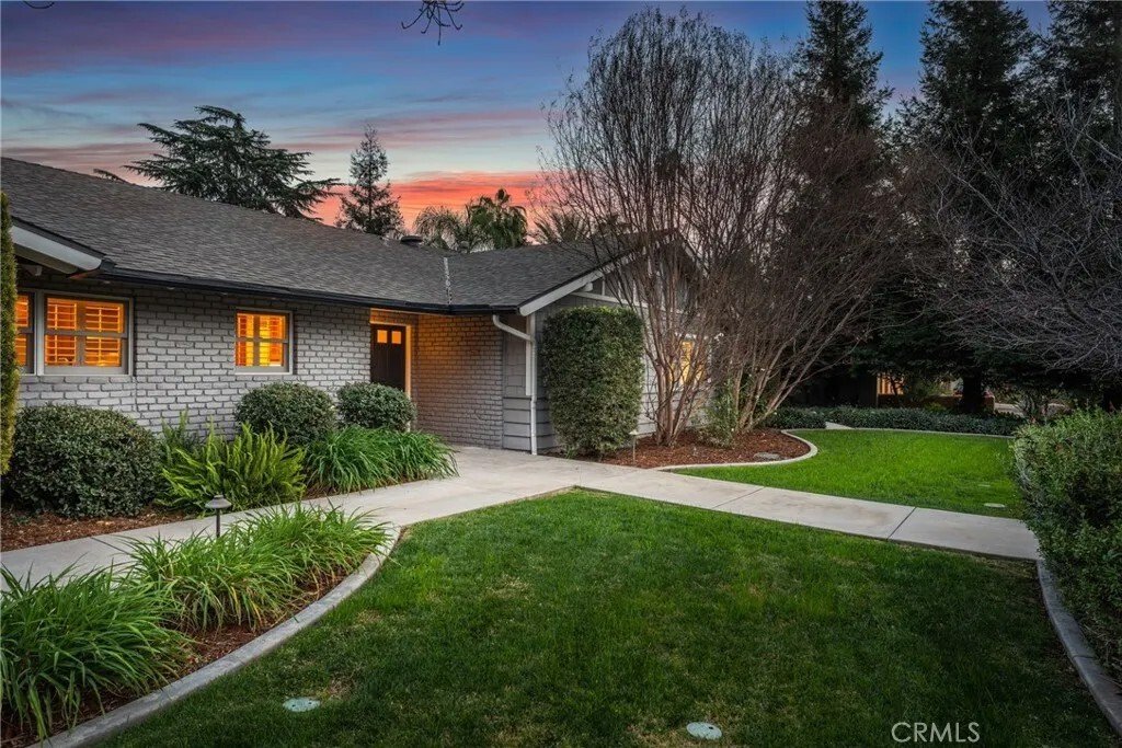 House in Redlands, California, United States 3 - 17221758