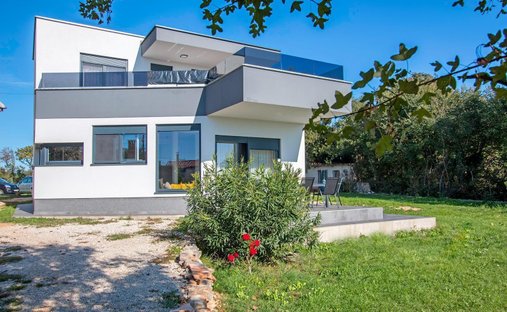 Villa in Segotici, Istria County, Croatia 1