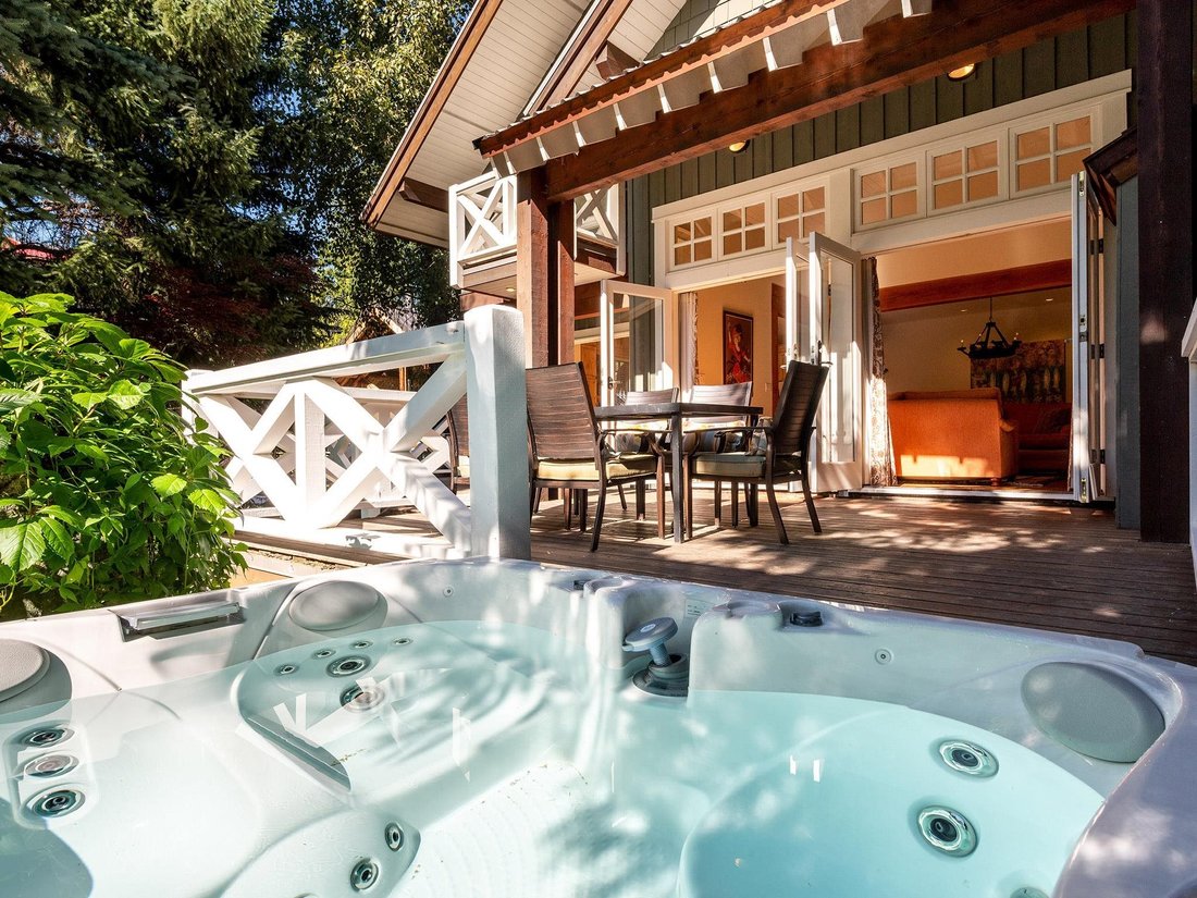 House in Whistler, British Columbia, Canada 5 - 17782443