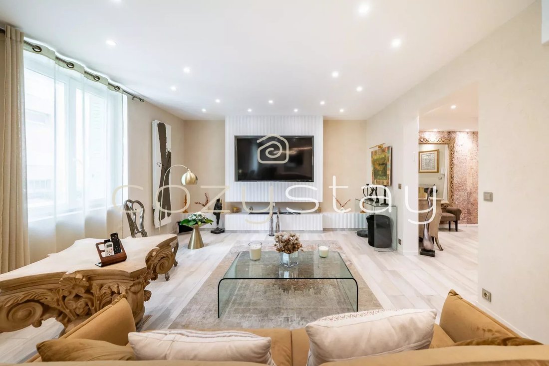 Apartment in La Source, Cannes, France 3 - 17311082
