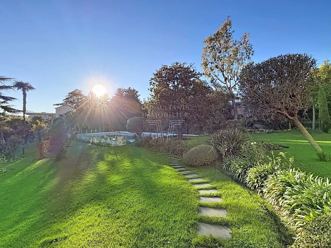 Apartment in Cannes, Provence-Alpes-Côte d'Azur, France 1 - 16848882