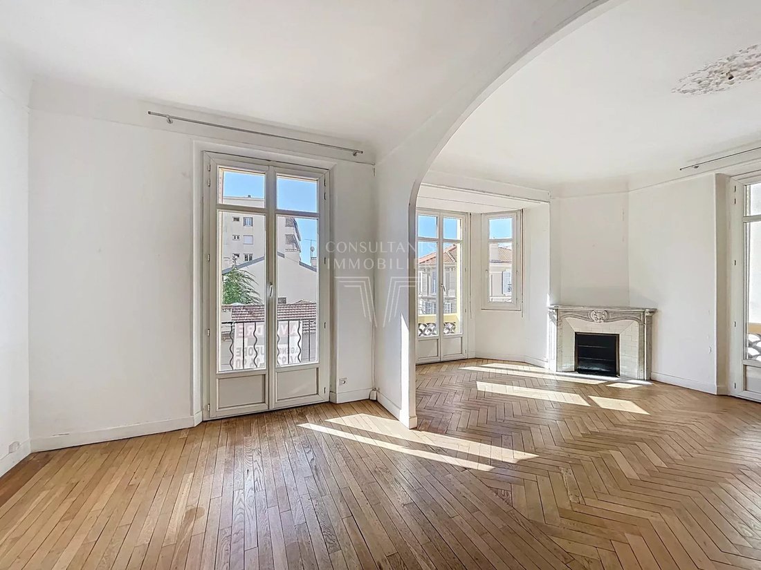 Apartment in Carnot, Cannes, France 3 - 16644118