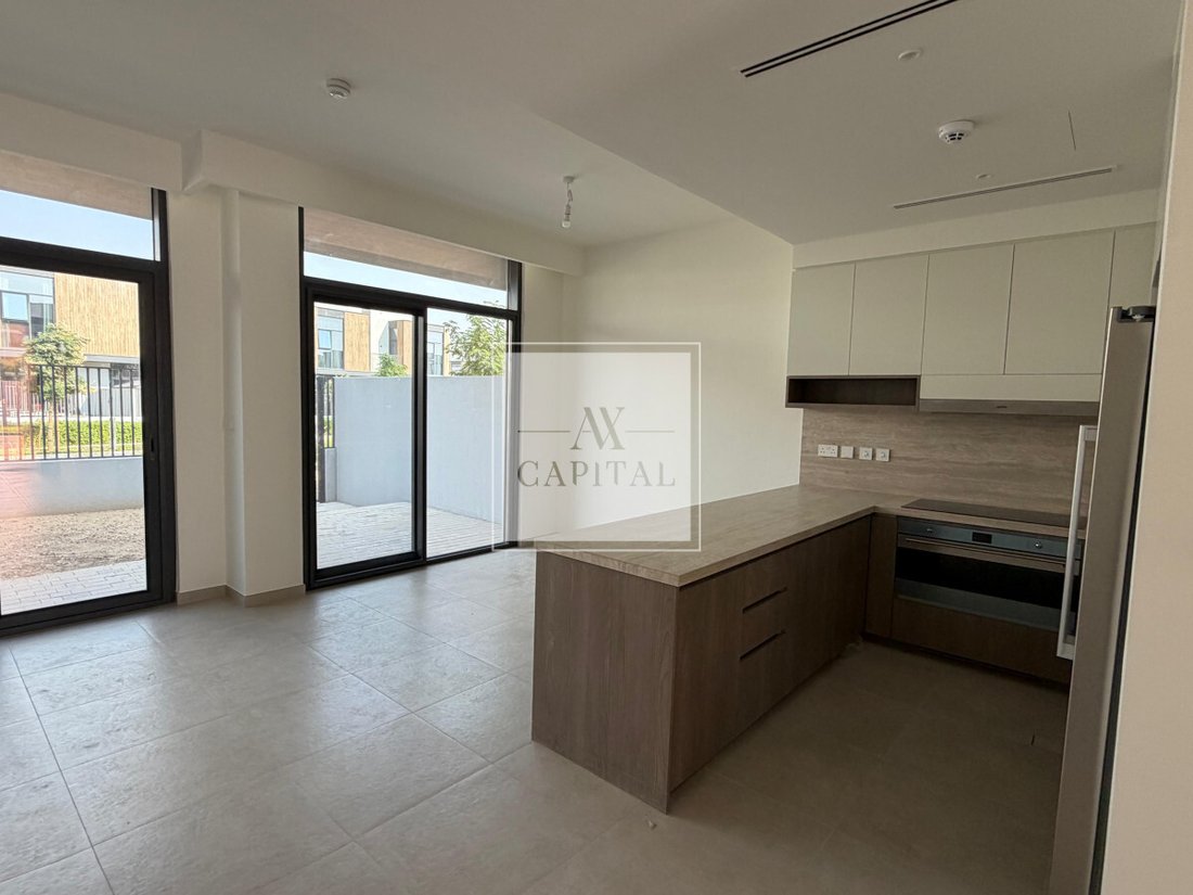Townhouse in Downtown Dubai, Dubai, United Arab Emirates 2 - 17779637