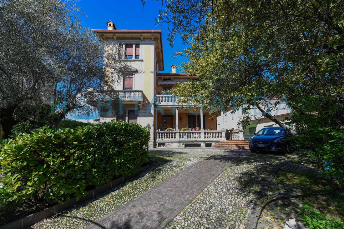 Villa in Salo, Lombardy, Italy 4 - 17783456
