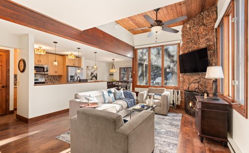 Townhouse in Snowmass Village, Colorado, United States 1