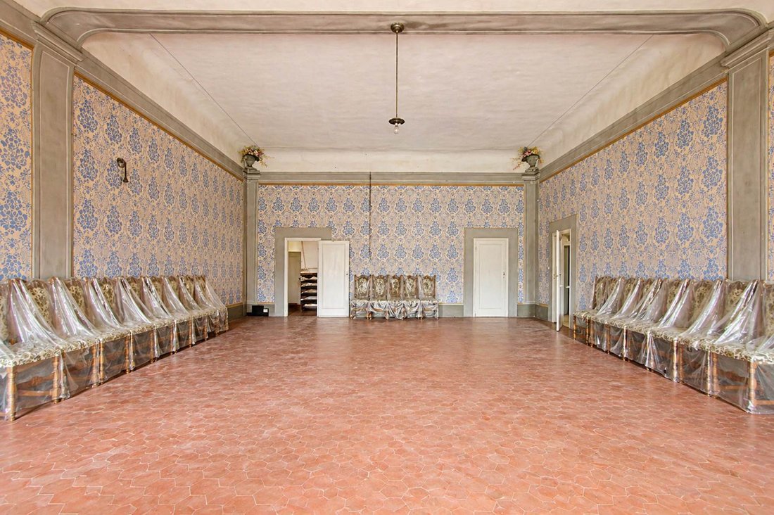 Villa in Rignano sull'Arno, Tuscany, Italy 3 - 16724213