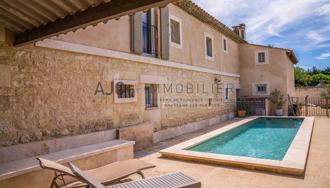 Country House in Saint-Etienne-du-Grès, Provence-Alpes-Côte d'Azur, France 5 - 17782666