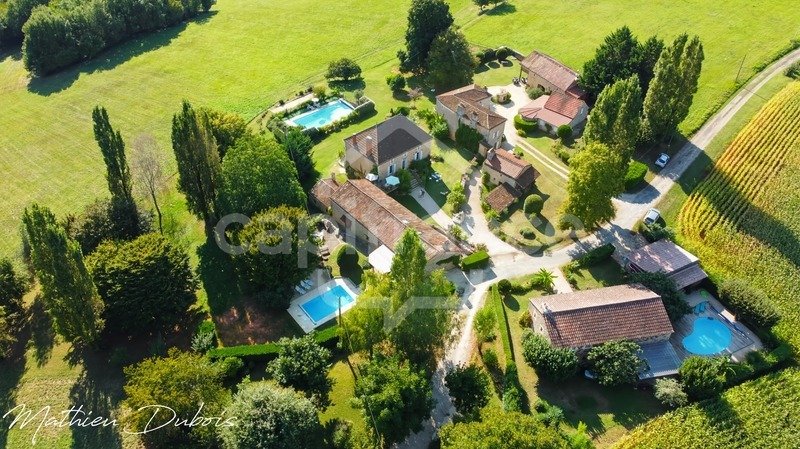 House in Sauveterre-la-Lemance, Nouvelle-Aquitaine, France 1 - 17780010