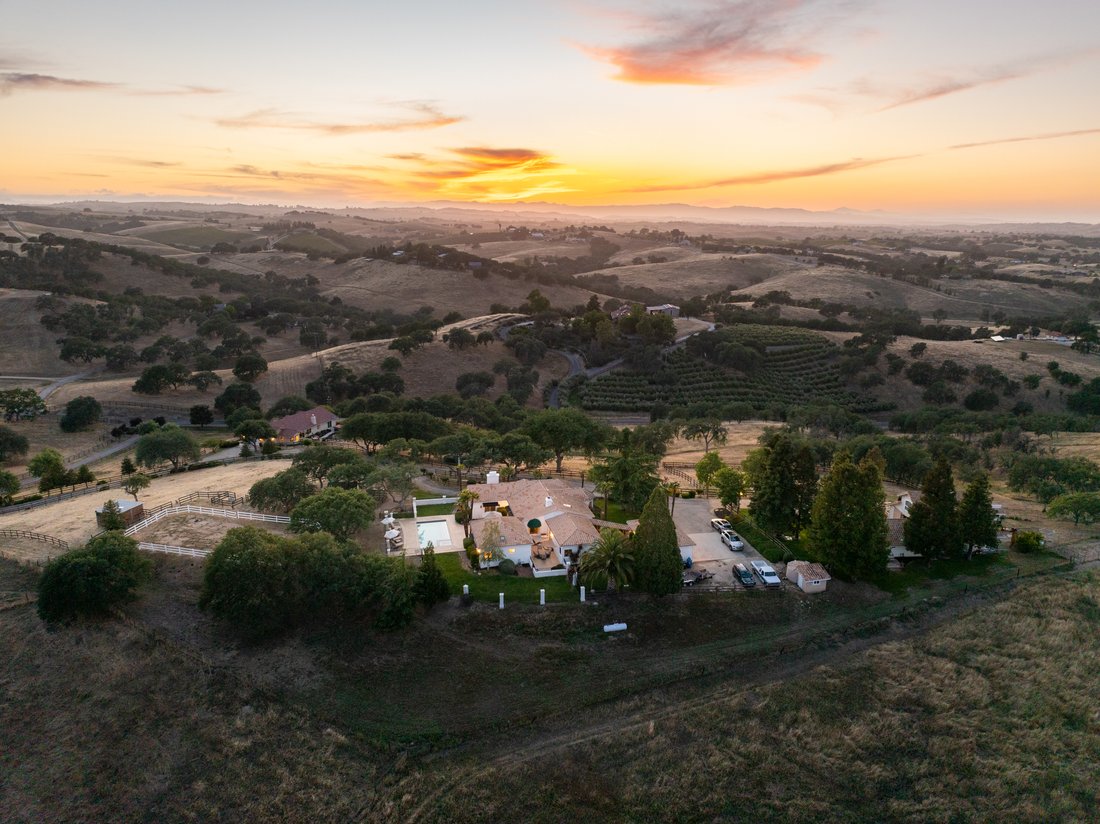 House in Paso Robles, California, United States 2 - 17647326