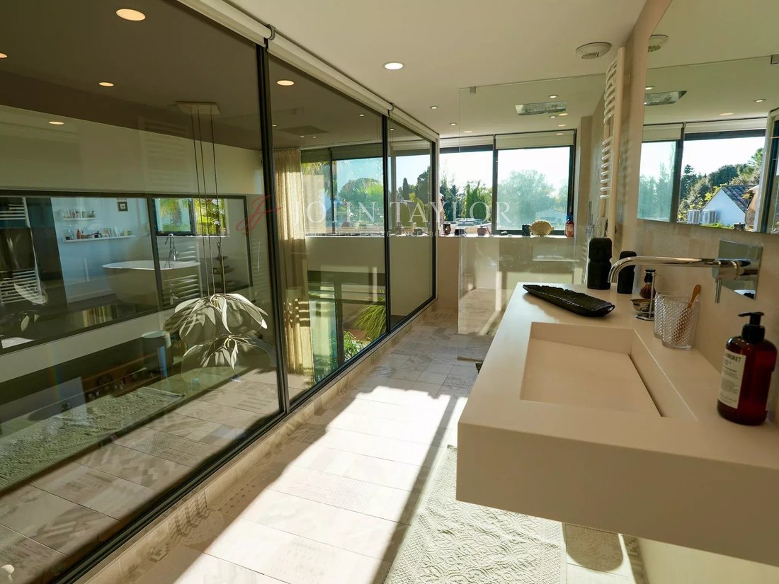 Apartment in Saint-Rémy-de-Provence, Provence-Alpes-Côte d'Azur, France 4 - 17780998