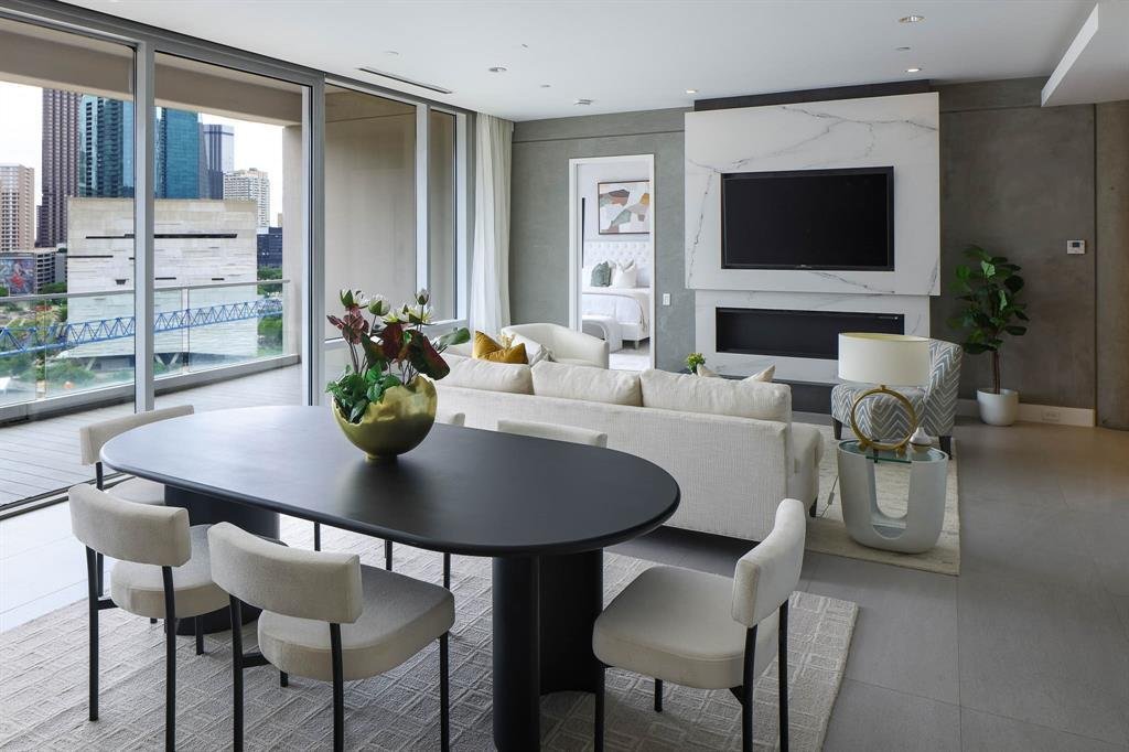 Condo in Dallas, Texas, United States 3 - 17782120