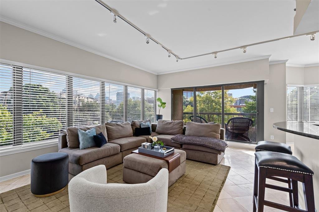 Condo in Dallas, Texas, United States 2 - 17778882