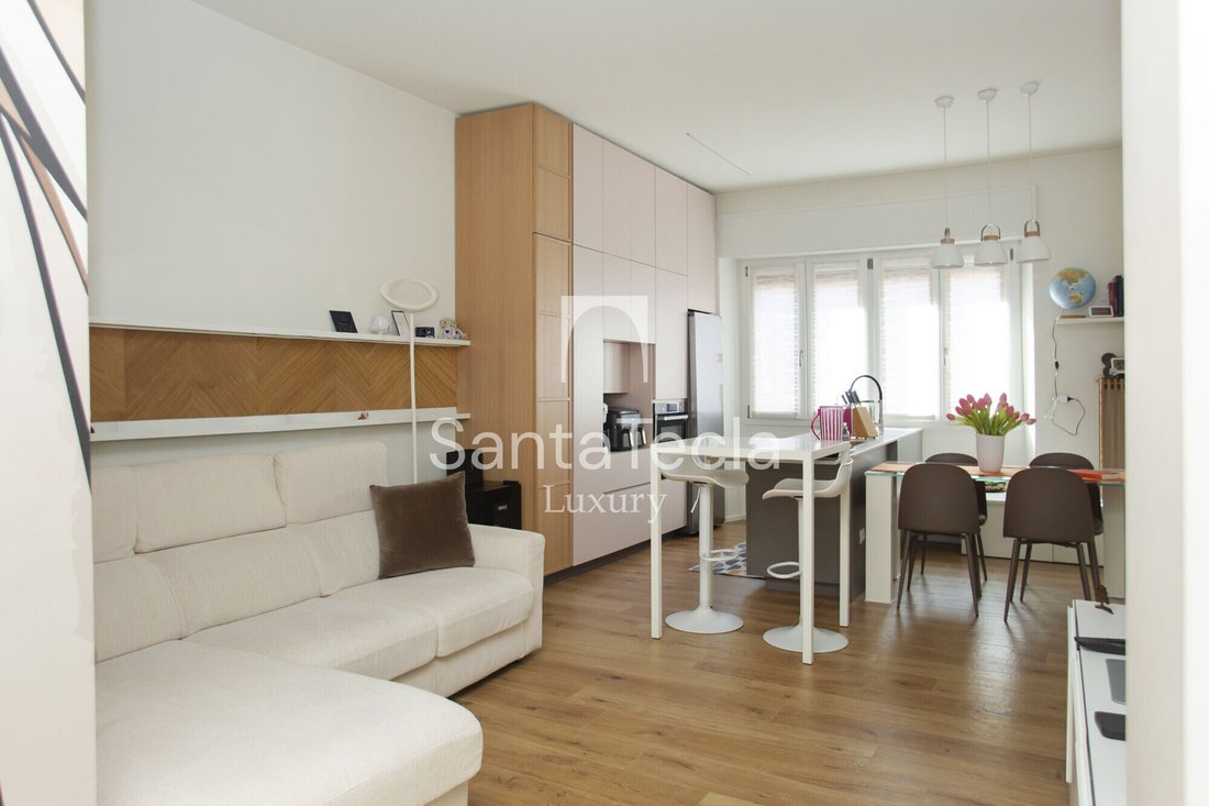 Apartment in Garibaldi - Porta Venezia, Milan, Lombardy 1 - 17779095