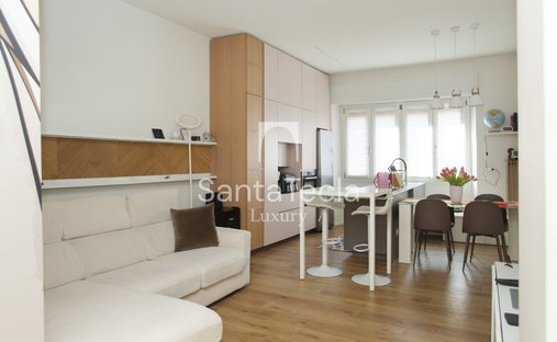 Apartment in Garibaldi - Porta Venezia, Milan, Lombardy 1