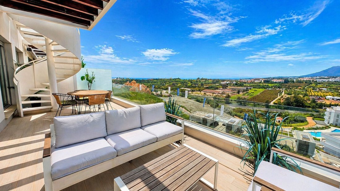 Penthouse in Cancelada, Estepona, Andalusia 5 - 17645440