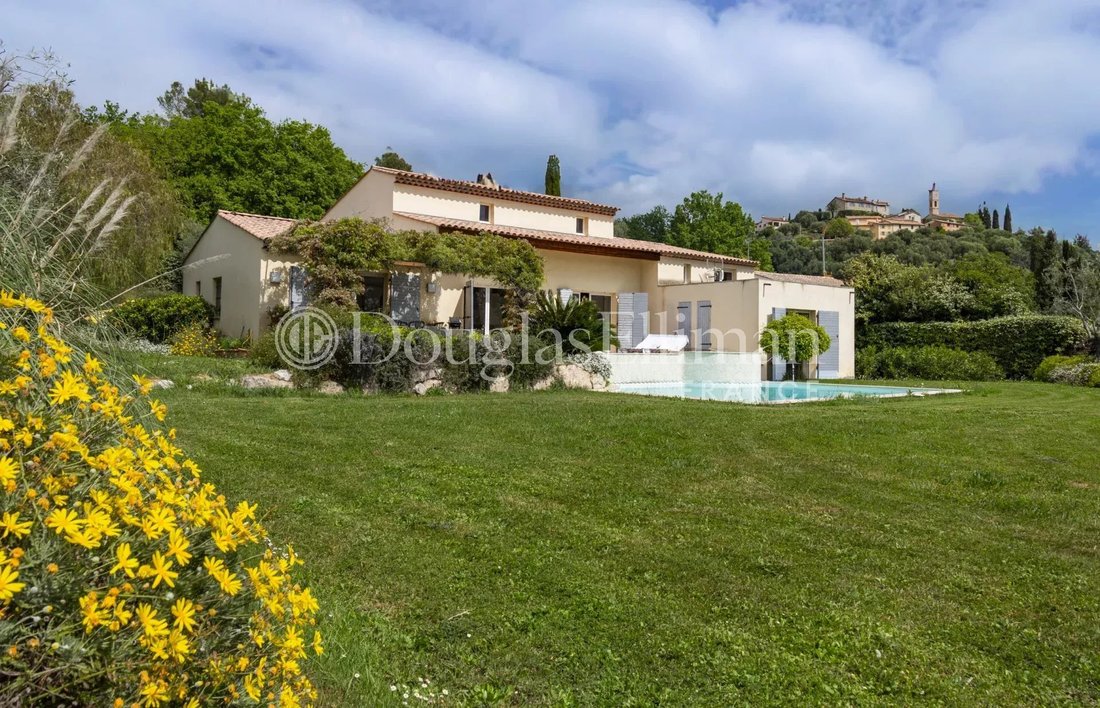 Villa in Opio, Provence-Alpes-Côte d'Azur, France 1 - 17780034
