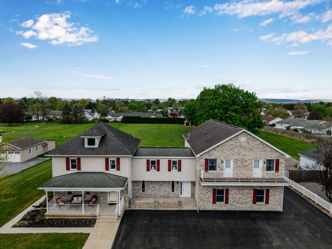 House in Mechanicsburg, Pennsylvania, United States 1 - 17780252